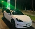 Білий Тесла Модель 3, об'ємом двигуна 0 л та пробігом 130 тис. км за 19927 $, фото 1 на Automoto.ua