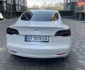 Белый Тесла Модель 3, объемом двигателя 0 л и пробегом 65 тыс. км за 14800 $, фото 9 на Automoto.ua