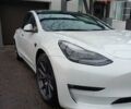 Білий Тесла Модель 3, об'ємом двигуна 0 л та пробігом 104 тис. км за 20600 $, фото 3 на Automoto.ua
