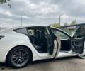 Білий Тесла Модель 3, об'ємом двигуна 0 л та пробігом 200 тис. км за 18000 $, фото 14 на Automoto.ua
