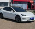 Білий Тесла Модель 3, об'ємом двигуна 0 л та пробігом 63 тис. км за 22900 $, фото 16 на Automoto.ua