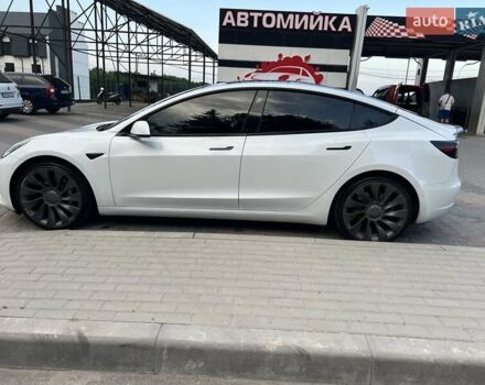 Белый Тесла Модель 3, объемом двигателя 0 л и пробегом 164 тыс. км за 18400 $, фото 3 на Automoto.ua