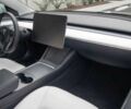 Белый Тесла Модель 3, объемом двигателя 0 л и пробегом 70 тыс. км за 12900 $, фото 9 на Automoto.ua