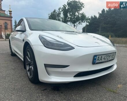 Белый Тесла Модель 3, объемом двигателя 0 л и пробегом 98 тыс. км за 18750 $, фото 12 на Automoto.ua
