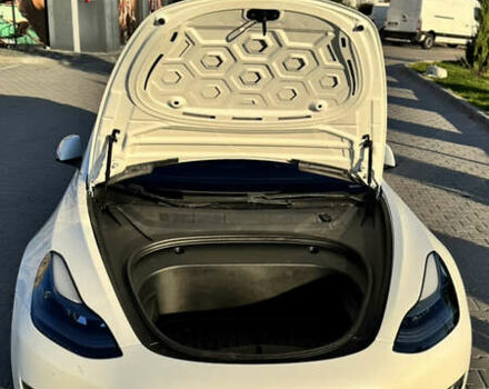 Белый Тесла Модель 3, объемом двигателя 0 л и пробегом 88 тыс. км за 22900 $, фото 14 на Automoto.ua