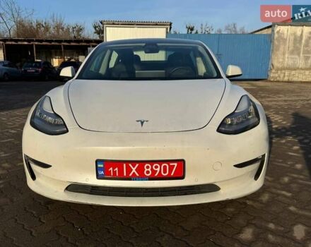 Белый Тесла Модель 3, объемом двигателя 0 л и пробегом 167 тыс. км за 18500 $, фото 6 на Automoto.ua