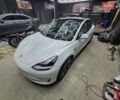 Білий Тесла Модель 3, об'ємом двигуна 0 л та пробігом 84 тис. км за 22500 $, фото 4 на Automoto.ua