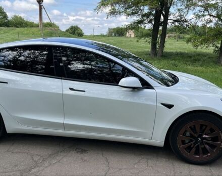 Білий Тесла Модель 3, об'ємом двигуна 0 л та пробігом 93 тис. км за 16500 $, фото 6 на Automoto.ua