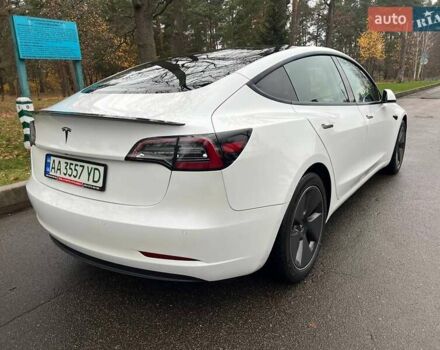 Білий Тесла Модель 3, об'ємом двигуна 0 л та пробігом 154 тис. км за 13999 $, фото 20 на Automoto.ua