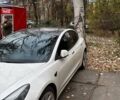 Белый Тесла Модель 3, объемом двигателя 0 л и пробегом 80 тыс. км за 22000 $, фото 2 на Automoto.ua