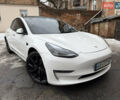 Білий Тесла Модель 3, об'ємом двигуна 0 л та пробігом 64 тис. км за 19900 $, фото 9 на Automoto.ua
