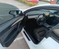 Белый Тесла Модель 3, объемом двигателя 0 л и пробегом 142 тыс. км за 17500 $, фото 6 на Automoto.ua