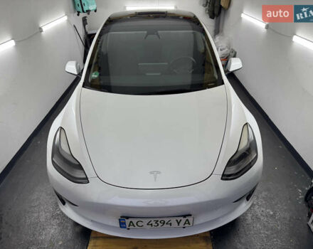 Белый Тесла Модель 3, объемом двигателя 0 л и пробегом 45 тыс. км за 29000 $, фото 21 на Automoto.ua
