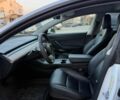 Білий Тесла Модель 3, об'ємом двигуна 0 л та пробігом 117 тис. км за 18900 $, фото 31 на Automoto.ua