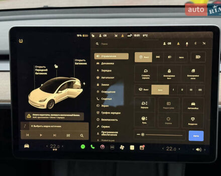 Білий Тесла Модель 3, об'ємом двигуна 0 л та пробігом 166 тис. км за 14900 $, фото 33 на Automoto.ua