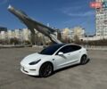 Белый Тесла Модель 3, объемом двигателя 0 л и пробегом 60 тыс. км за 18000 $, фото 1 на Automoto.ua