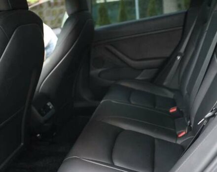 Белый Тесла Модель 3, объемом двигателя 0 л и пробегом 95 тыс. км за 18500 $, фото 20 на Automoto.ua