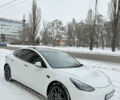 Білий Тесла Модель 3, об'ємом двигуна 0 л та пробігом 205 тис. км за 17500 $, фото 2 на Automoto.ua