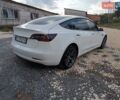 Белый Тесла Модель 3, объемом двигателя 0 л и пробегом 71 тыс. км за 18700 $, фото 7 на Automoto.ua
