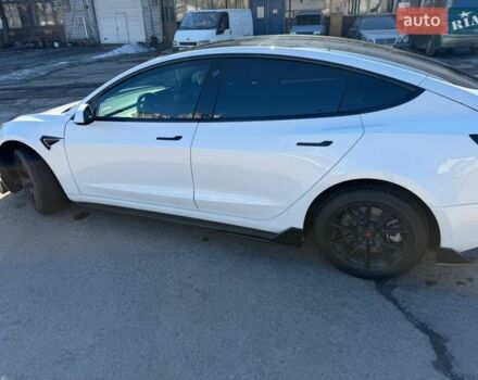 Белый Тесла Модель 3, объемом двигателя 0 л и пробегом 82 тыс. км за 19999 $, фото 10 на Automoto.ua