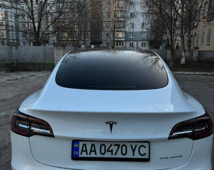 Белый Тесла Модель 3, объемом двигателя 0 л и пробегом 89 тыс. км за 21000 $, фото 2 на Automoto.ua