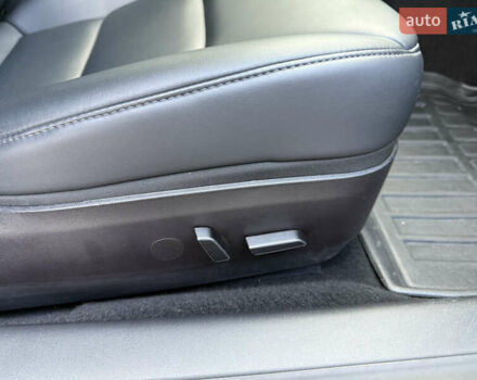 Белый Тесла Модель 3, объемом двигателя 0 л и пробегом 37 тыс. км за 19999 $, фото 132 на Automoto.ua