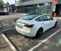Белый Тесла Модель 3, объемом двигателя 0 л и пробегом 63 тыс. км за 24999 $, фото 10 на Automoto.ua