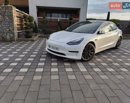 Белый Тесла Модель 3, объемом двигателя 0 л и пробегом 105 тыс. км за 16950 $, фото 10 на Automoto.ua