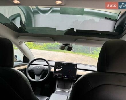 Белый Тесла Модель 3, объемом двигателя 0 л и пробегом 55 тыс. км за 17650 $, фото 22 на Automoto.ua