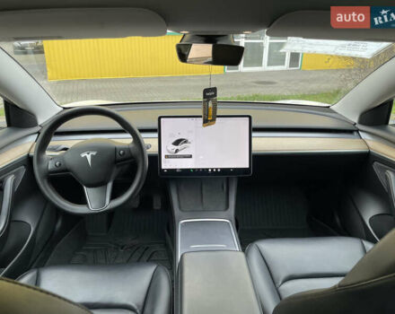 Белый Тесла Модель 3, объемом двигателя 0 л и пробегом 34 тыс. км за 18000 $, фото 59 на Automoto.ua
