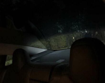 Тесла Модель 3 2021 у Києві на Automoto.ua Білий Тесла Модель 3, об'ємом двигуна 0 л та пробігом 105 тис. км за 19500 $, фото 15 на Automoto.ua