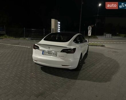 Білий Тесла Модель 3, об'ємом двигуна 0 л та пробігом 79 тис. км за 22400 $, фото 6 на Automoto.ua