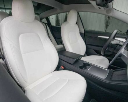 Белый Тесла Модель 3, объемом двигателя 0 л и пробегом 66 тыс. км за 14100 $, фото 17 на Automoto.ua