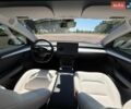 Белый Тесла Модель 3, объемом двигателя 0 л и пробегом 99 тыс. км за 21500 $, фото 21 на Automoto.ua