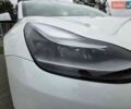 Білий Тесла Модель 3, об'ємом двигуна 0 л та пробігом 103 тис. км за 19000 $, фото 12 на Automoto.ua