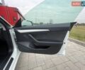 Білий Тесла Модель 3, об'ємом двигуна 0 л та пробігом 61 тис. км за 16700 $, фото 28 на Automoto.ua