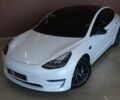 Білий Тесла Модель 3, об'ємом двигуна 0 л та пробігом 117 тис. км за 19500 $, фото 1 на Automoto.ua