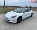 Білий Тесла Модель 3, об'ємом двигуна 0 л та пробігом 61 тис. км за 16700 $, фото 7 на Automoto.ua