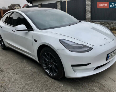 Білий Тесла Модель 3, об'ємом двигуна 0 л та пробігом 3 тис. км за 24000 $, фото 6 на Automoto.ua
