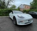 Белый Тесла Модель 3, объемом двигателя 0 л и пробегом 67 тыс. км за 22000 $, фото 1 на Automoto.ua