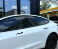 Белый Тесла Модель 3, объемом двигателя 55 л и пробегом 75 тыс. км за 16300 $, фото 1 на Automoto.ua