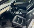 Білий Тесла Модель 3, об'ємом двигуна 0 л та пробігом 56 тис. км за 18000 $, фото 13 на Automoto.ua