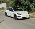 Білий Тесла Модель 3, об'ємом двигуна 0 л та пробігом 97 тис. км за 21500 $, фото 1 на Automoto.ua