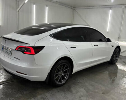 Білий Тесла Модель 3, об'ємом двигуна 0 л та пробігом 113 тис. км за 20200 $, фото 35 на Automoto.ua