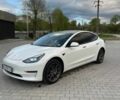 Белый Тесла Модель 3, объемом двигателя 0 л и пробегом 265 тыс. км за 13500 $, фото 1 на Automoto.ua