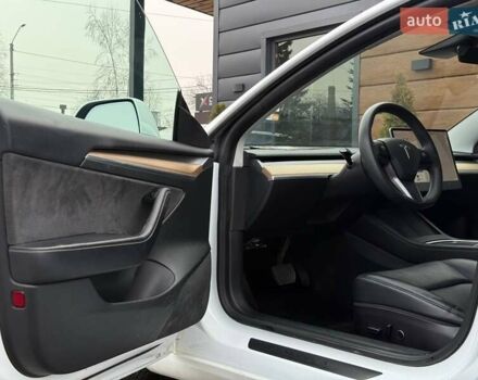 Білий Тесла Модель 3, об'ємом двигуна 0 л та пробігом 185 тис. км за 13900 $, фото 19 на Automoto.ua
