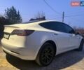 Белый Тесла Модель 3, объемом двигателя 0 л и пробегом 85 тыс. км за 17500 $, фото 5 на Automoto.ua
