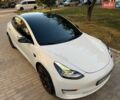 Білий Тесла Модель 3, об'ємом двигуна 0 л та пробігом 75 тис. км за 20500 $, фото 1 на Automoto.ua