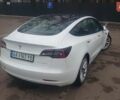 Белый Тесла Модель 3, объемом двигателя 0 л и пробегом 137 тыс. км за 19500 $, фото 4 на Automoto.ua