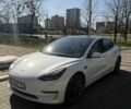 Белый Тесла Модель 3, объемом двигателя 0 л и пробегом 90 тыс. км за 18000 $, фото 1 на Automoto.ua